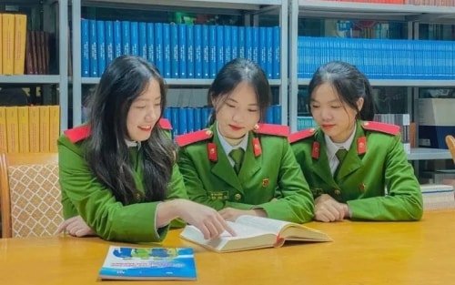 Trước 17h ngày 27/8, thí sinh trúng tuyển vào trường CAND phải xác nhận nhập học