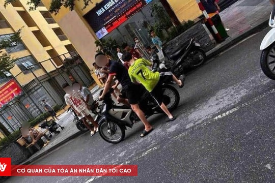 Diễn biến mới vụ bé trai bị hành hung trước sảnh chung cư ở Hà Nội