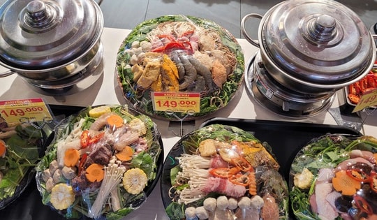 Từ nay đến hết Quốc Khánh 2/9, người tiêu dùng được thưởng thức đặc sản vùng miền, giá từ 5.000 đồng/chiếc