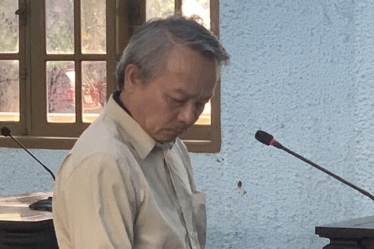 Xét xử cựu thẩm phán Tòa án nhân dân tỉnh