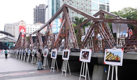 Hà Nội được tái hiện giữa lòng TP Hồ Chí Minh đầy sinh động, với những thức quà Thu mê hoặc lòng người