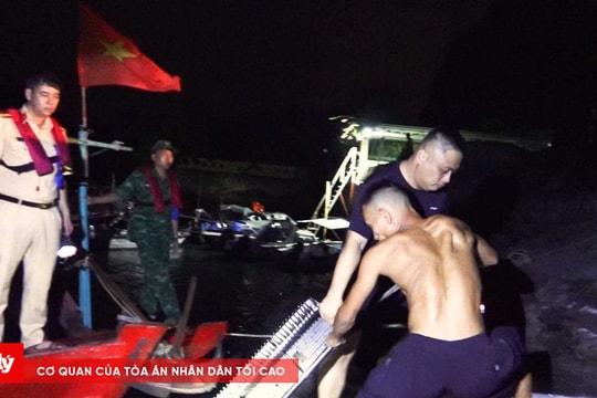 Bắt giữ 17 tàu cá tàng trữ ngư cụ cấm dùng để khai thác thủy sản