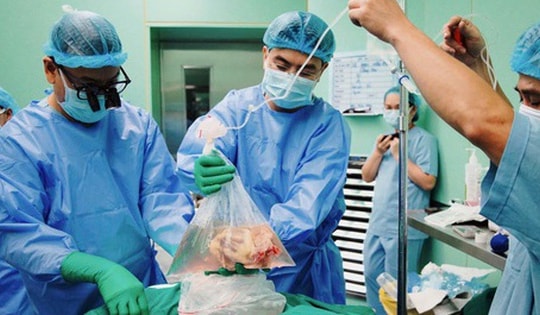 Trái tim của thanh niên chết não hiến tạng tại Hà Nội đã đập những nhịp đầu tiên