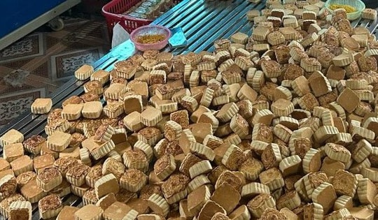 2 cơ sở sản xuất bánh nướng, bánh ngọt vi phạm quy định an toàn vệ sinh thực phẩm