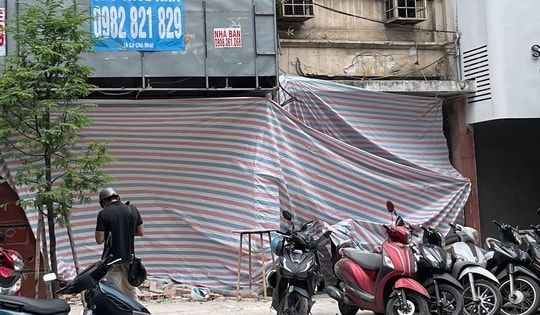 Sập sàn một toà nhà ở quận 1, TP HCM