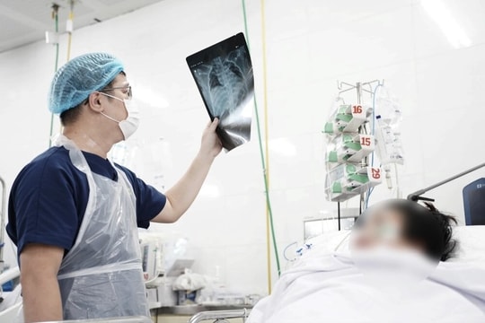 Người phụ nữ suy hô hấp sau khi hút mỡ bụng ở TP.HCM