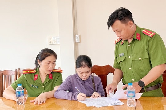 Một nữ nhân viên ngân hàng ở An Giang bị bắt vì lừa đảo chiếm đoạt tiền tỷ của khách hàng