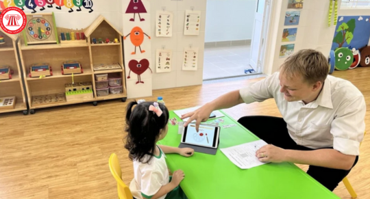 Tiếp tục triển khai cho trẻ mẫu giáo làm quen với tiếng Anh 2024