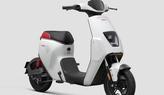 Cận cảnh xe ga Honda siêu rẻ chỉ hơn 11 triệu đồng, xịn đẹp ngang Vision có gì lạ?