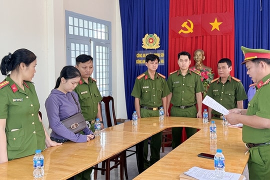 Khởi tố, bắt tạm giam nữ nhân viên ngân hàng: Công an thông báo tìm bị hại