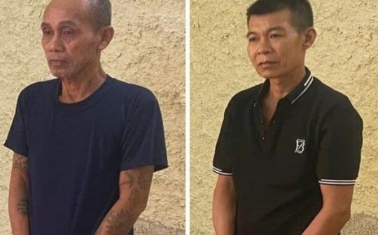 Khởi tố 2 đối tượng dùng điếu cày tấn công công an