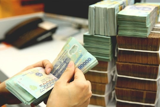 Có nên "mạnh tay" vay ngân hàng 2 tỷ đồng để mua nhà thời điểm này?