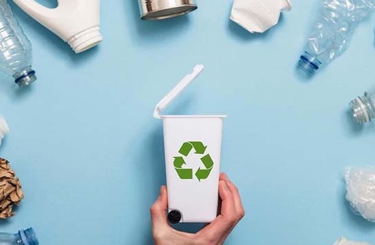 Bí mật của công ty "biến rác thành vàng": Tái sinh 20 - 25 tấn rác thải nhựa mỗi ngày thành ván ép nhựa xây dựng