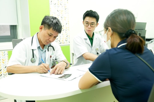 Siêu bão Yagi sắp đổ bộ, nhiều bệnh viện tạm dừng tiếp nhận người đến khám