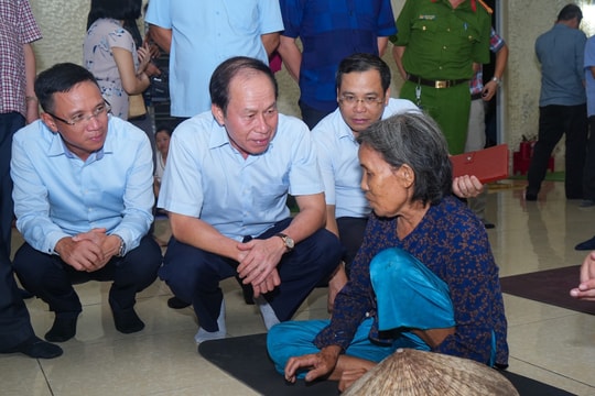 Tập trung toàn lực ứng phó bão số 3; kiên quyết di dân ra khỏi khu vực nguy hiểm