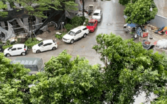 Ảnh hưởng của bão Yagi, Hà Nội bắt đầu mưa to, gió lớn