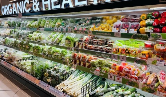 Sau bão số 3: Bộ Công thương yêu cầu khẩn trương khắc phục điện, đảm bảo đủ xăng dầu, thực phẩm, hàng hoá thiết yếu