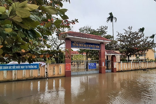 26 tỉnh, thành phía Bắc căn cứ diễn biến mưa lũ quyết định việc cho học sinh nghỉ học