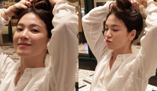 Song Hye Kyo coi trọng việc tẩy trang, dùng Vitamin C buổi sáng và Retinol buổi tối để giữ làn da không tuổi