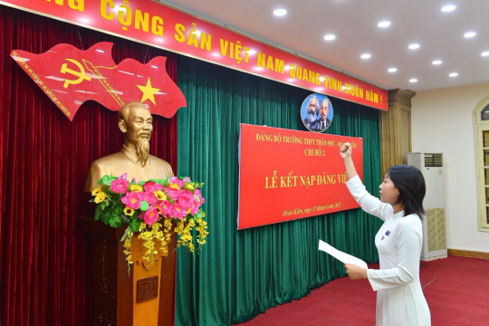 Mẫu biên bản họp công đoàn lấy ý kiến xét kết nạp Đảng mới nhất