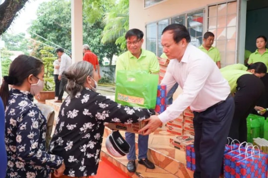 Hỗ trợ 100 tỷ đồng cho 05 địa phương khắc phục hậu quả sau cơn bão số 3