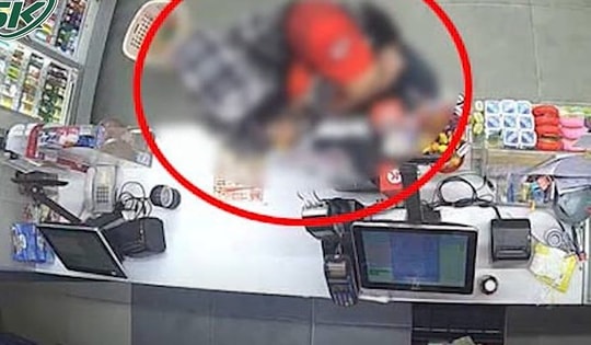 Kẻ xăm trổ cầm dao đe dọa nhân viên cửa hàng tiện lợi để cướp, lên kế hoạch trước 4 tháng