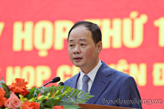 Phê chuẩn kết quả bầu Chủ tịch tỉnh