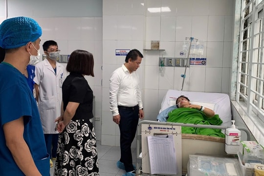 Người phụ nữ bị vùi lấp do sạt lở ở Yên Bái đã tỉnh, không còn phải thở máy