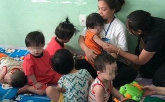 Tội phạm đóng hai vai khi mua bán trẻ em