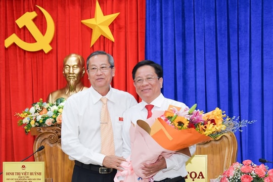 Tân Phó Bí thư Tỉnh ủy Hồ Văn Mừng được bầu làm Chủ tịch UBND tỉnh An Giang