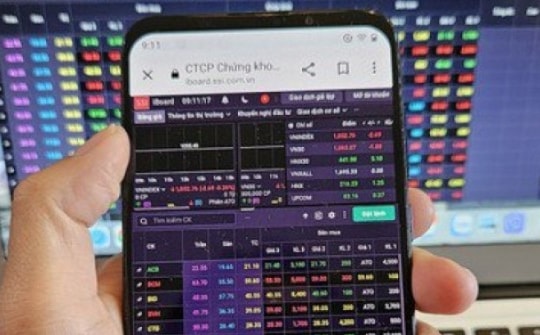 Công ty chứng khoán nào cả Chủ tịch HĐQT lẫn thành viên Ban kiểm soát đều xin nghỉ