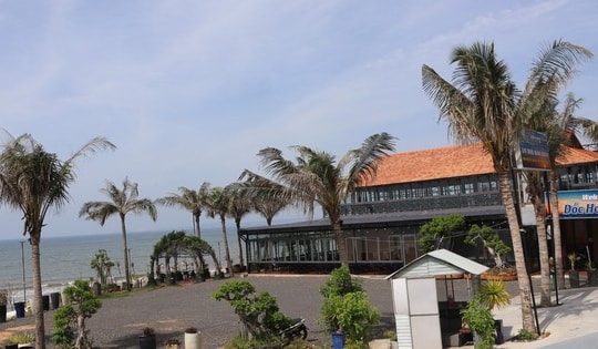 Buộc tháo dỡ cụm công trình không phép tại dốc Hoàng Hôn trong 10 ngày