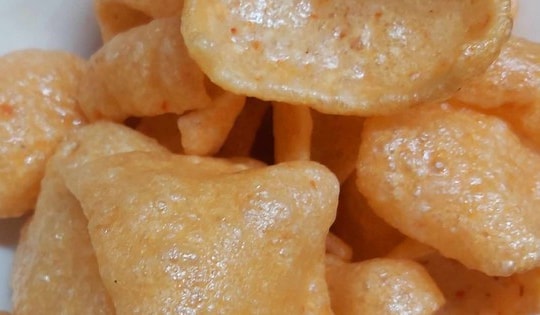 Cách chiên phồng tôm bằng nồi chiên không dầu nở đều, giòn ngon như rán bằng chảo