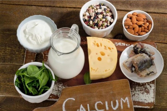 4 cách giúp bạn bổ sung canxi hiệu quả, không lo loãng xương