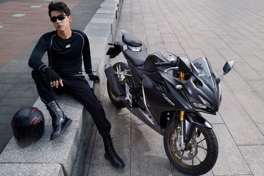 Bảng giá xe CBR150R mới nhất tháng 9/2024