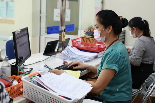 Có được tính thời gian đóng BHXH trước khi tuyển dụng để xếp lương?