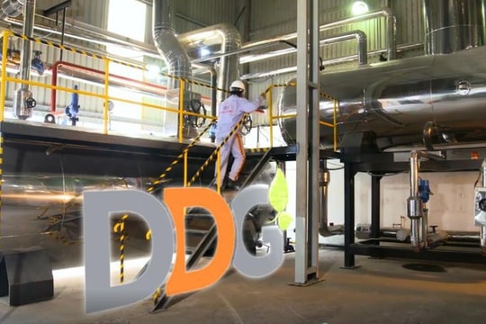 Một công ty trên sàn nợ quá hạn hàng loạt ngân hàng, VietinBank bắt đầu xử lý khoản nợ thế chấp bằng 2,6 triệu cổ phiếu và hàng chục lô đất