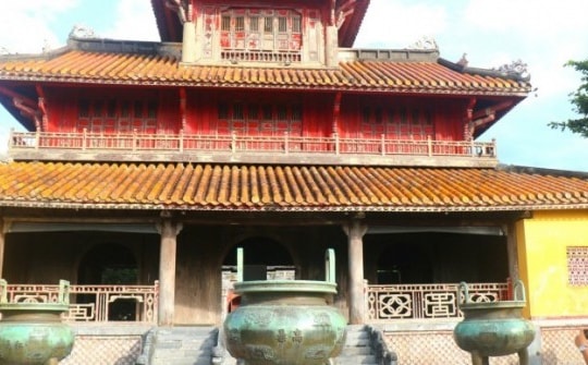 Cận cảnh bảo vật quốc gia Cửu đỉnh trong Hoàng cung Huế