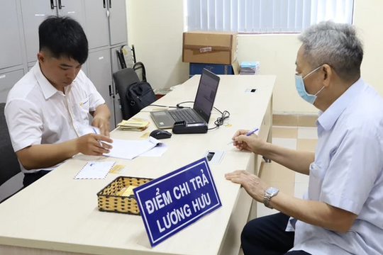 Quy định trừ 2% lương hưu khi nghỉ hưu trước tuổi mà người lao động cần biết