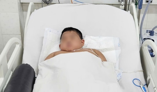 Bé trai 5 tuổi, nặng 60kg suýt tử vong chỉ vì mắc cúm, bác sĩ chỉ rõ đây là lý do khiến bệnh năng hơn