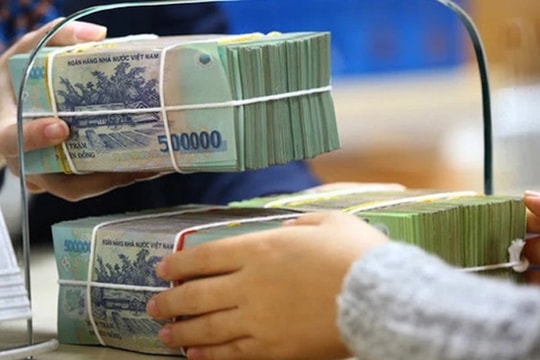 Lãi suất tiết kiệm online đua tăng, có 1 tỷ gửi kỳ hạn 6 tháng ở ngân hàng nào để có lãi suất cao nhất?