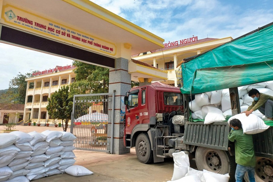 Xuất cấp hơn 37 nghìn tấn gạo hỗ trợ học sinh 40 tỉnh