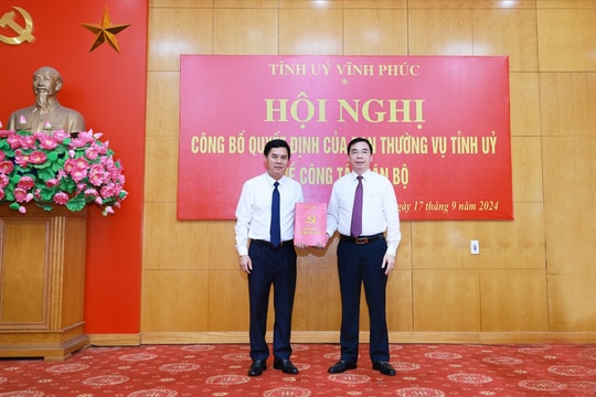 Chỉ định Chánh Văn phòng, Phó Chánh Thanh tra giữ chức Bí thư Huyện ủy