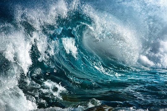 THỦ TƯỚNG CHỈ ĐẠO QUYẾT LIỆT ỨNG PHÓ BÃO SỐ 4 VÀ MƯA LŨ, CHỦ ĐỘNG XỬ LÝ CÁC TÌNH HUỐNG XẤU NHẤT CÓ THỂ XẢY RA