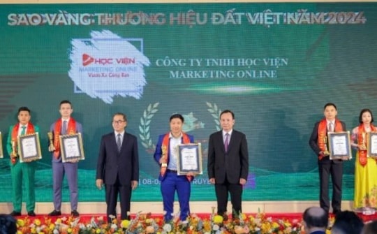 Học Viện Marketing Online được vinh danh “Top 5 Sao Vàng Đất Việt”
