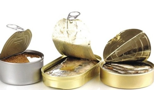 6 lưu ý đặc biệt quan trọng khi dùng thực phẩm đóng hộp cho người dân vùng lũ lụt