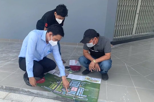 Đất nền phía Nam mang nỗi buồn cuối năm: Trời mưa kéo dài, hồ sơ đất đai “nín thở” chờ đóng thuế