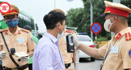 Xử lý công chức trong lực lượng vũ trang điều khiển phương tiện giao thông trong máu có nồng độ cồn tại Hà Nội