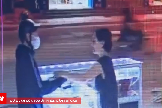 Vờ hỏi mua rồi cướp hai điện thoại bỏ chạy