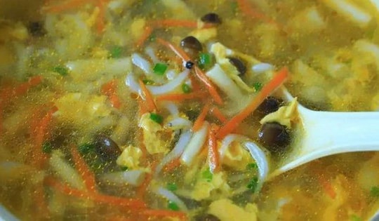 Bữa cơm nhà nấu ngay món canh giàu protein, ít chất béo lại giúp cải thiện khả năng miễn dịch và giảm bệnh tật